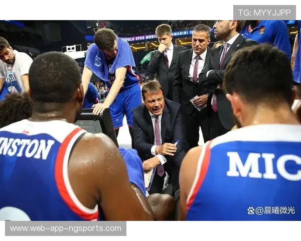 勇士与掘金激战正酣 季后赛对决牵动无数球迷心弦