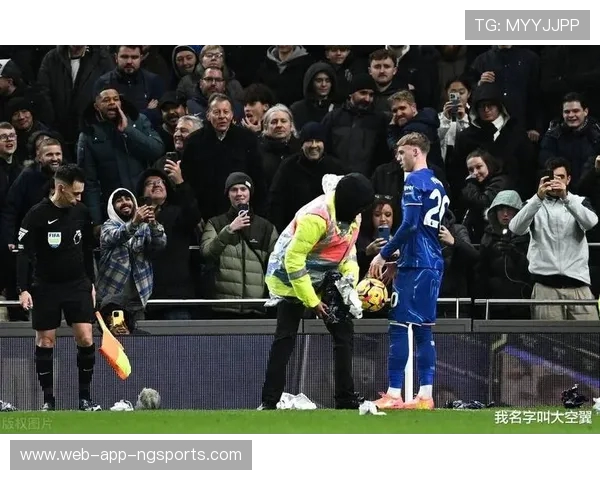 切尔西与热刺激战正酣 双方争锋再现伦敦德比激情碰撞