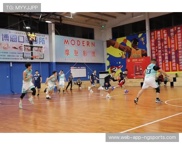 篮球竞技新纪元:科技与策略融合推动全球篮球赛事发展趋势