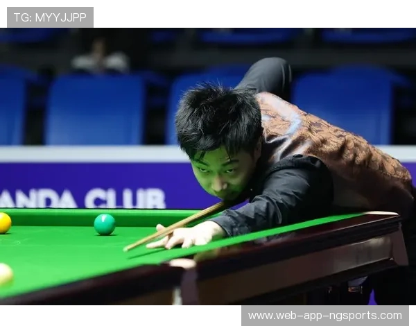 18岁天才挑战丹尼斯的巅峰对决谁将成为新一代的棋坛霸主