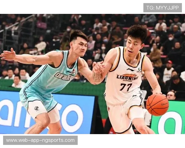 CBA夏季联赛精彩对决青岛队挑战辽宁队全力争胜 CBA夏季联赛精彩对决青岛队挑战辽宁队全力争胜