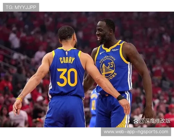 勇士与森林狼激战正酣双方球员全力以赴争夺胜利荣耀